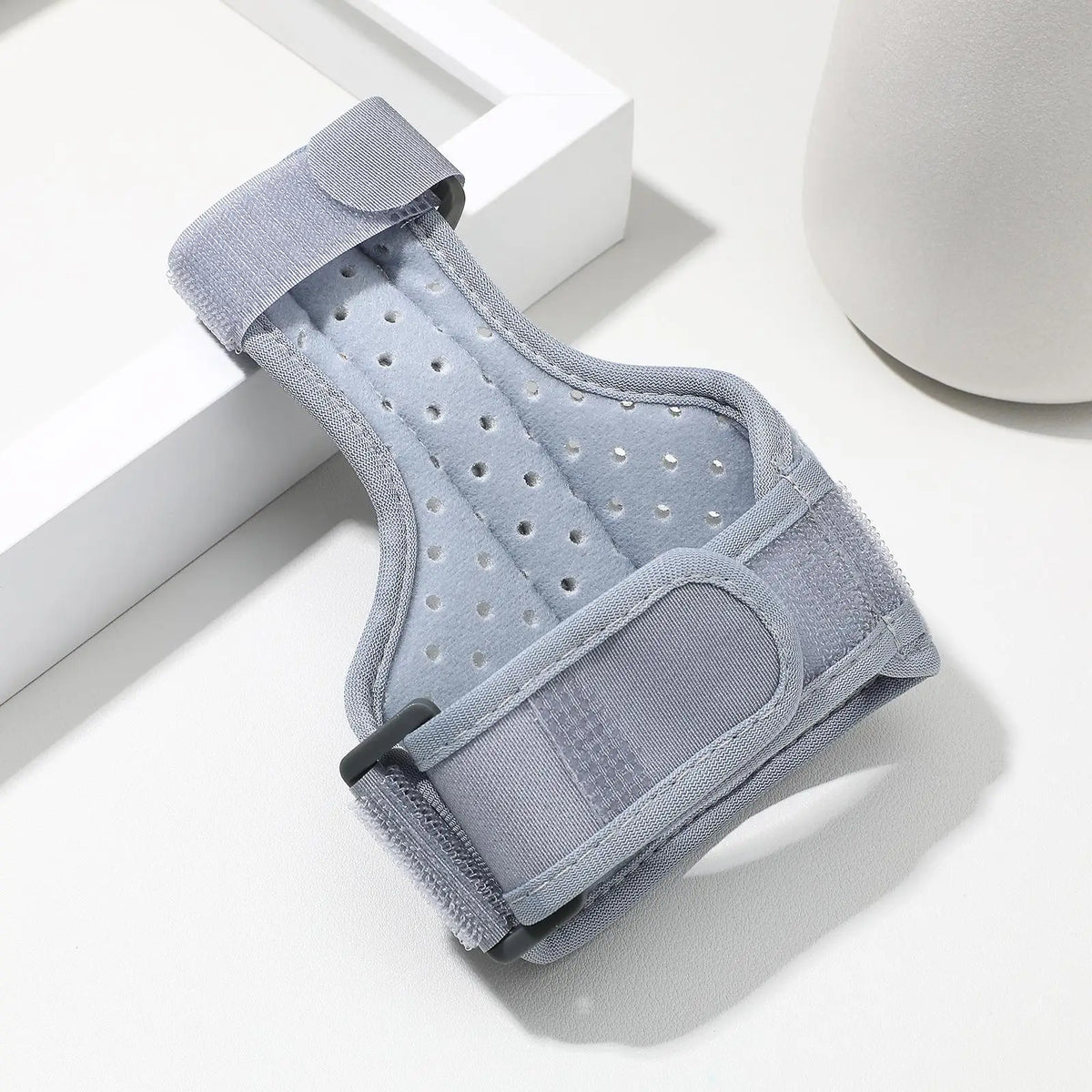 Iloravena® Thumb Splint Finger Fixed Wrist Guard Strong Support Aluminum Plate Comfortable Fit Breathable Fabric Stops Grey Joint